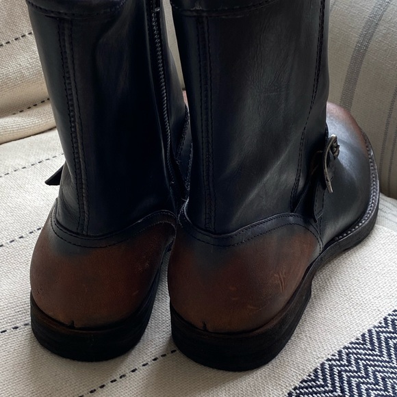 Beautiful pair of Frye boots, size 10 - Picture 3 of 6